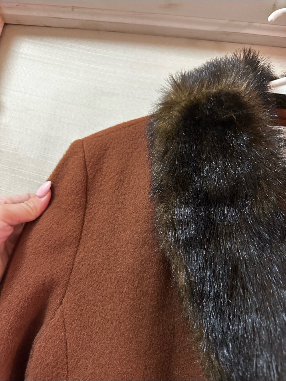 John Caruana Vintage 90s Wool Maxi Coat Faux Fur Collar Cuffs Glam Women’s - Picture 3 of 11